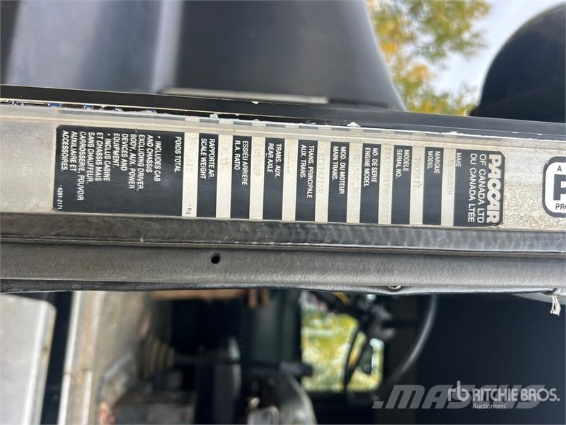 Kenworth T600 曳引機組件
