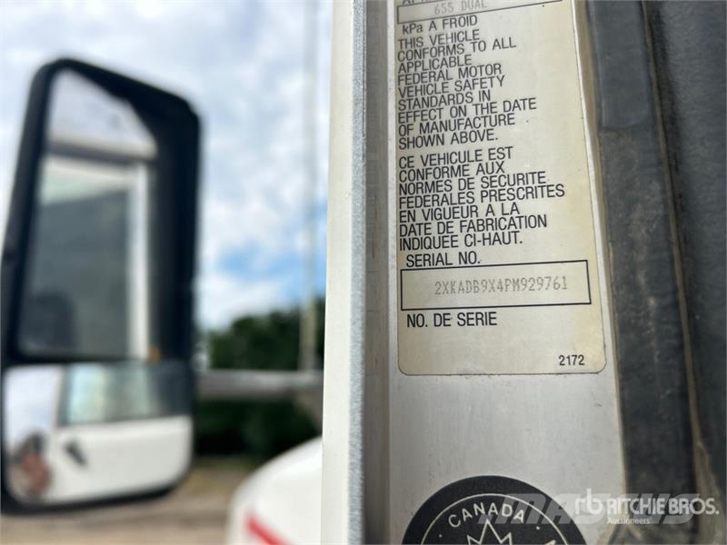 Kenworth T600B Vlačilci
