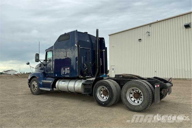 Kenworth T660 Vetopöytäautot