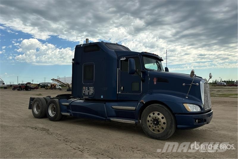 Kenworth T660 Vetopöytäautot