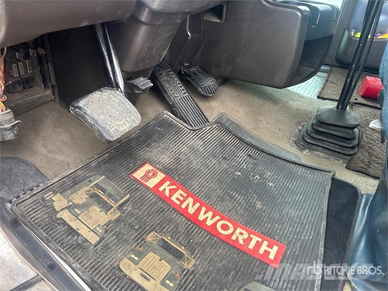 Kenworth T660 Vetopöytäautot