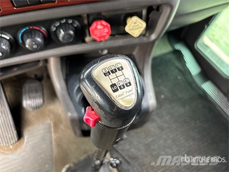 Kenworth T660 Vetopöytäautot