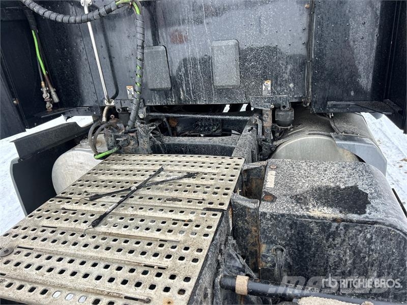 Kenworth T680 牵引车