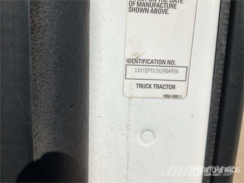Kenworth T680 Vetopöytäautot