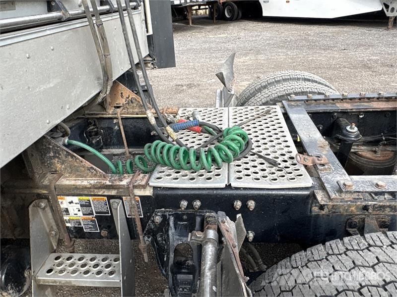 Kenworth T680 Motrici e Trattori Stradali
