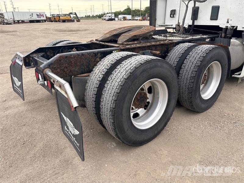 Kenworth T680 Motrici e Trattori Stradali