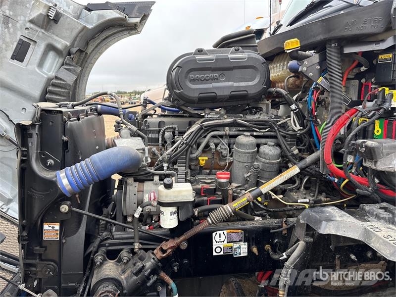 Kenworth T680 Vetopöytäautot