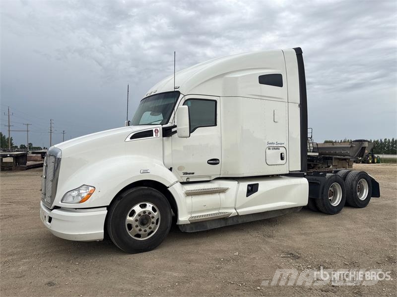 Kenworth T680 Motrici e Trattori Stradali