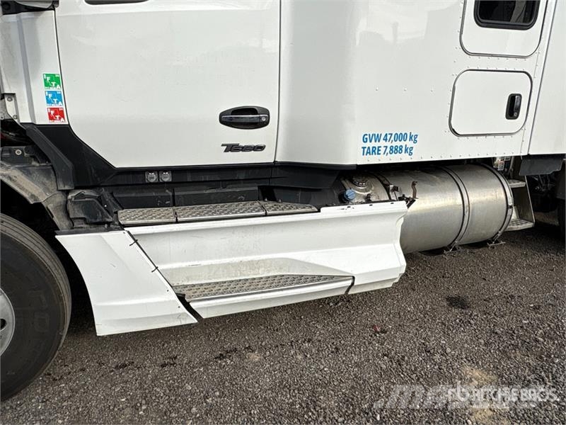 Kenworth T680 Motrici e Trattori Stradali