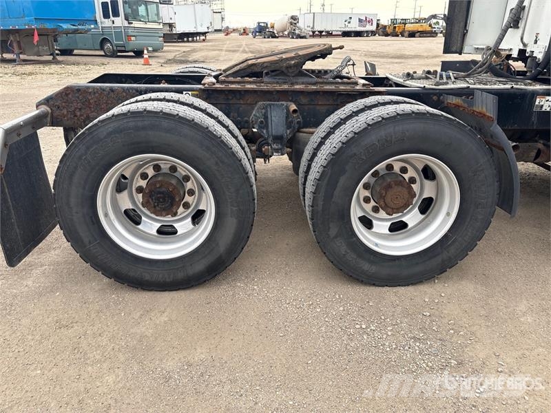 Kenworth T680 Motrici e Trattori Stradali