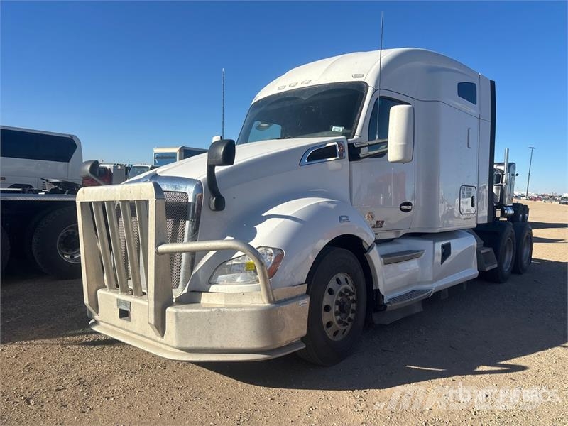 Kenworth T680 Sattelzugmaschinen