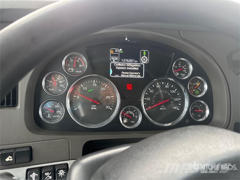 Kenworth T680 牵引车