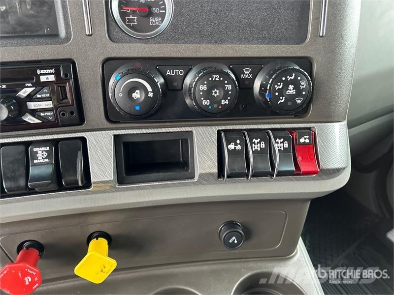 Kenworth T680 牵引车