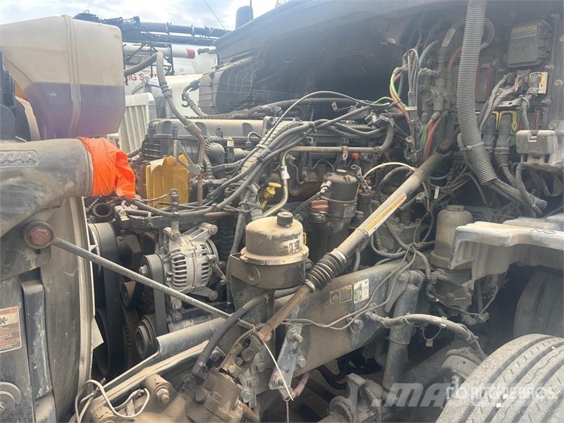 Kenworth T680 Vetopöytäautot