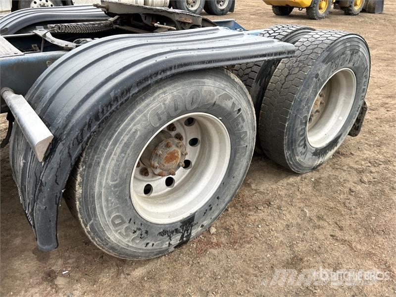 Kenworth T680 Влекачи