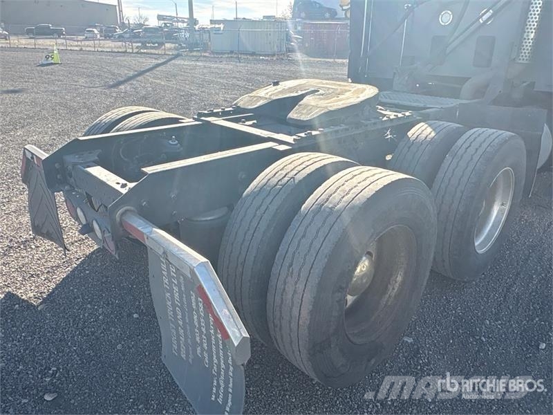 Kenworth T680 Tractor Units