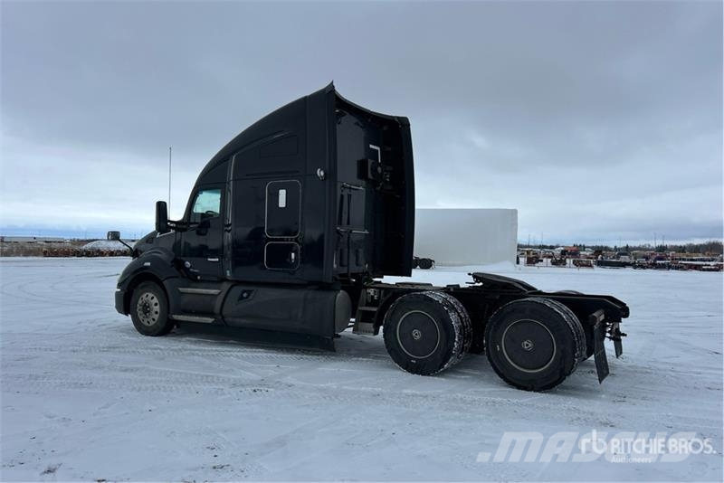 Kenworth T680 牵引车