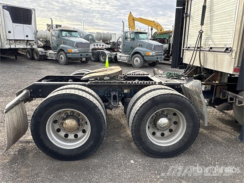 Kenworth T680 Motrici e Trattori Stradali