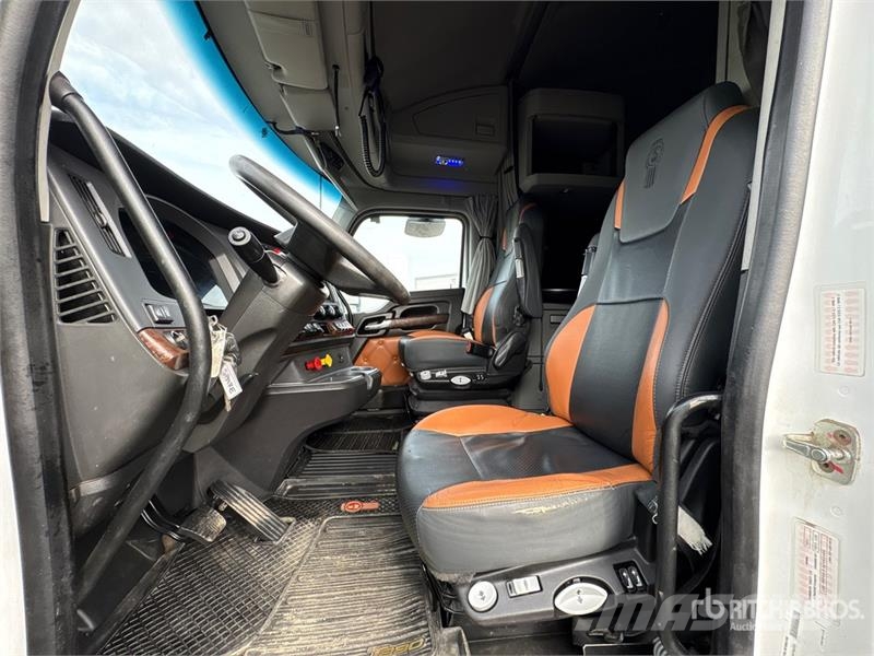 Kenworth T680 Motrici e Trattori Stradali