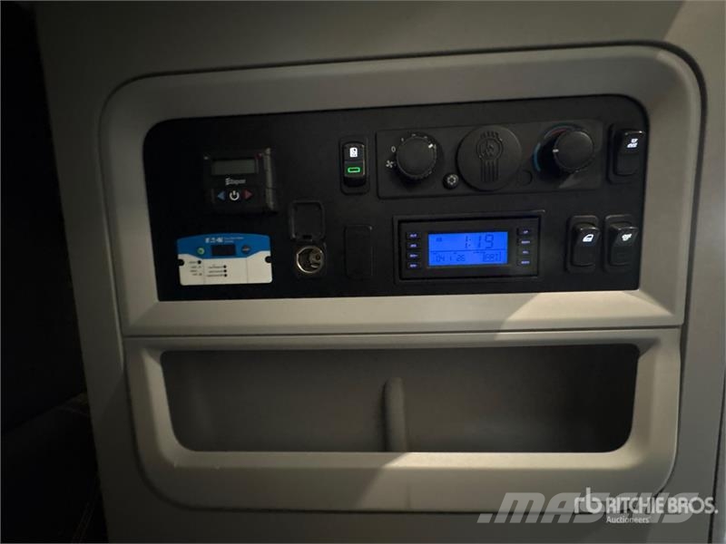 Kenworth T680 Motrici e Trattori Stradali
