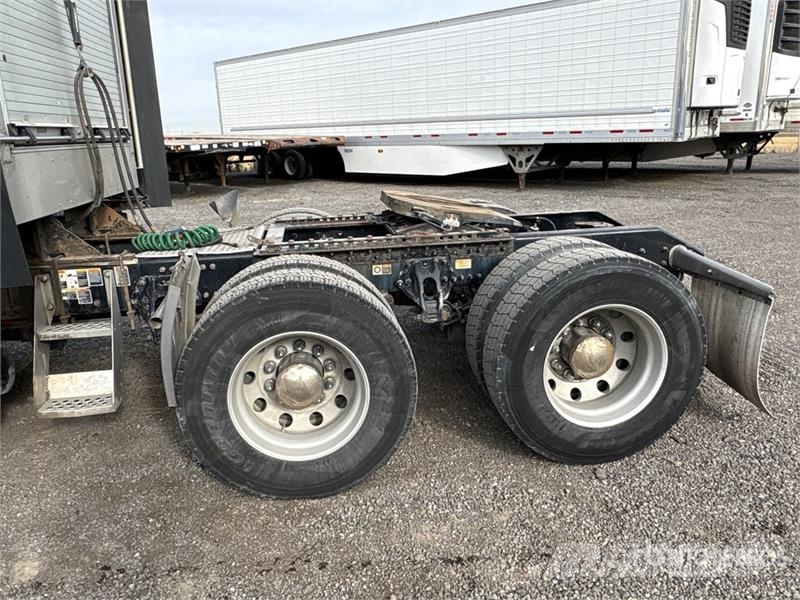 Kenworth T680 Motrici e Trattori Stradali