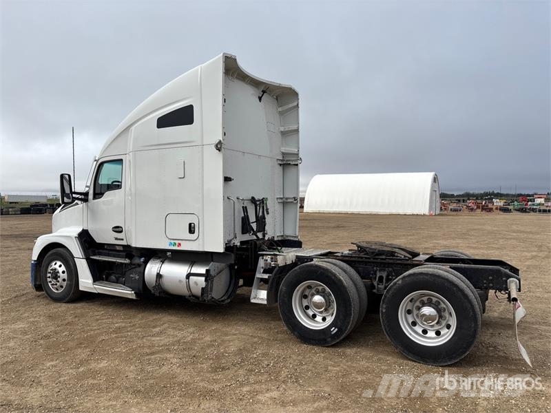 Kenworth T680 Vetopöytäautot