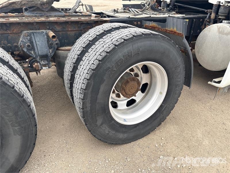 Kenworth T680 Motrici e Trattori Stradali