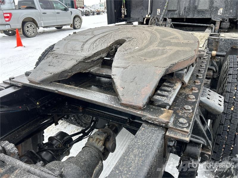 Kenworth T680 牵引车