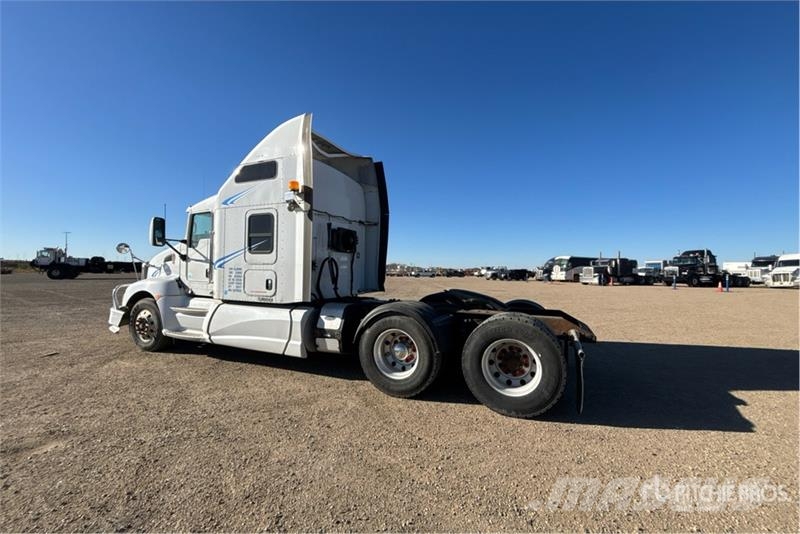 Kenworth T680 Sattelzugmaschinen