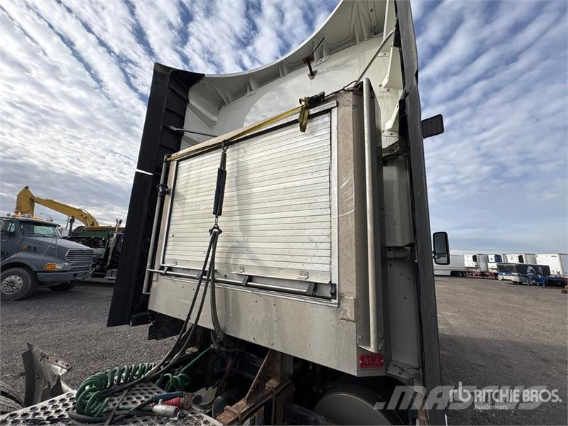 Kenworth T680 Motrici e Trattori Stradali