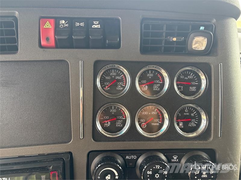 Kenworth T680 Motrici e Trattori Stradali