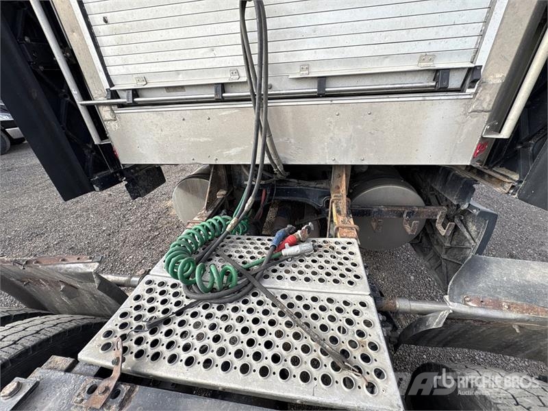 Kenworth T680 Motrici e Trattori Stradali