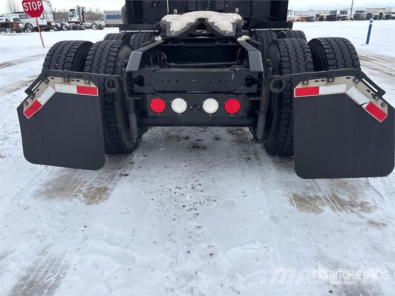 Kenworth T680 牵引车