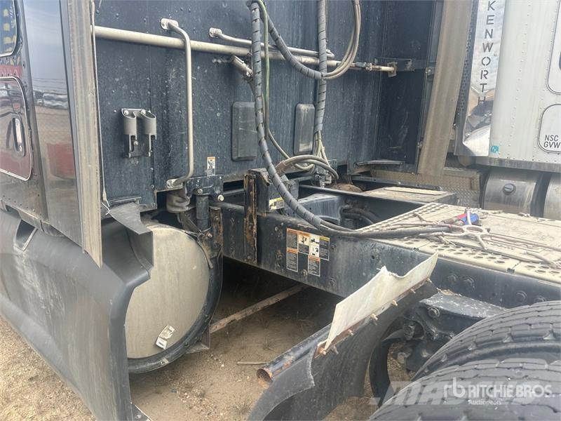 Kenworth T680 Vetopöytäautot