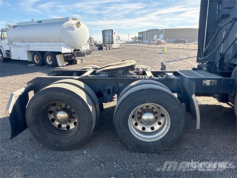 Kenworth T680 Tractor Units