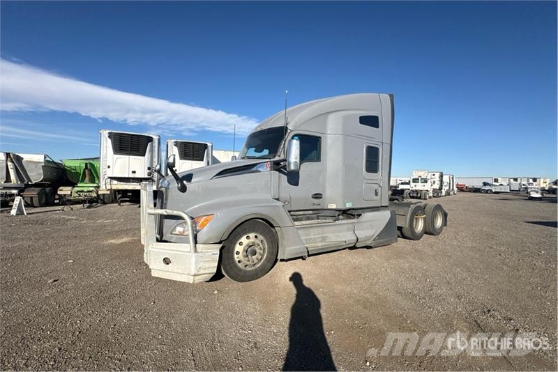 Kenworth T680 Tractor Units