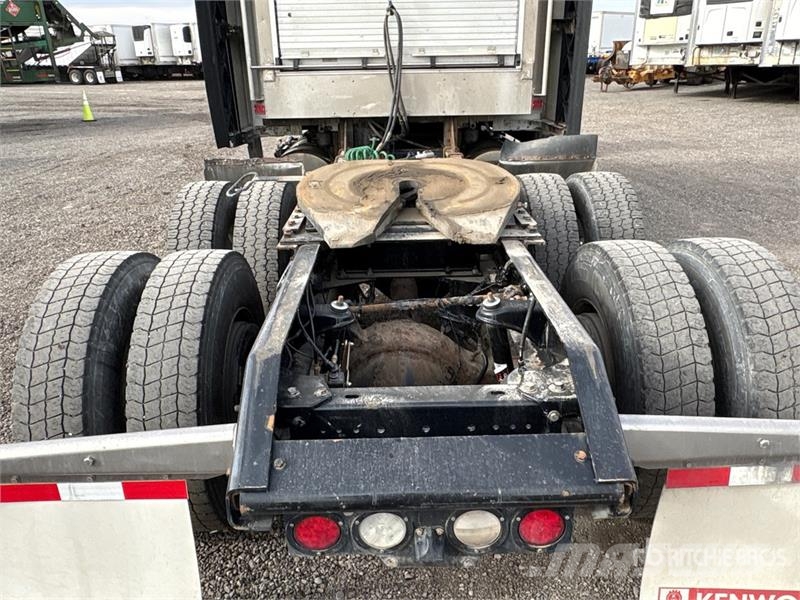 Kenworth T680 Motrici e Trattori Stradali