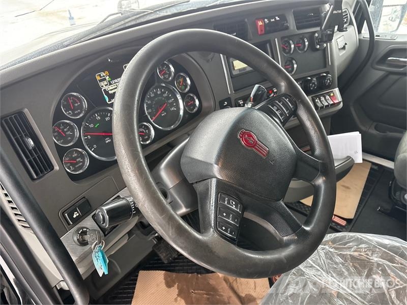 Kenworth T680 牵引车