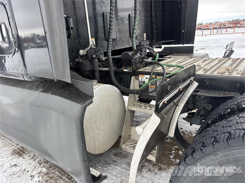 Kenworth T680 牵引车