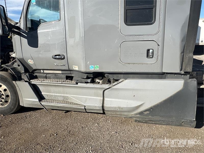 Kenworth T680 Tractor Units