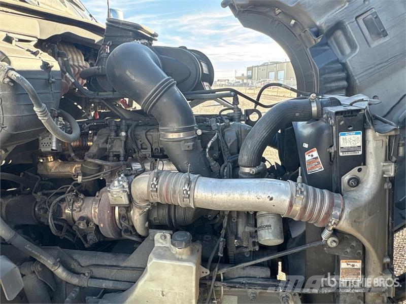 Kenworth T680 Tractor Units