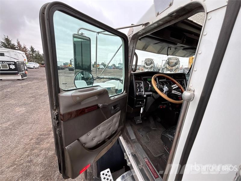Kenworth T800 Vákuum teherautok