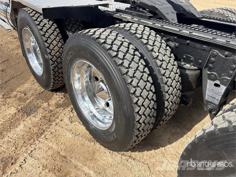 Kenworth T800 中古トラクターヘッド | トレーラーヘッド