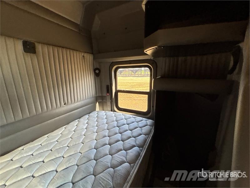 Kenworth T800 Tractor Units