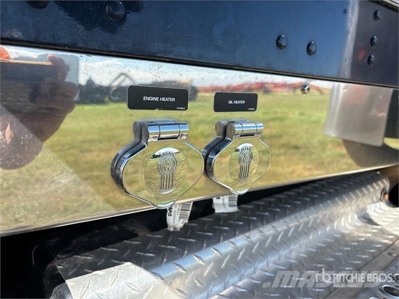 Kenworth T800 Vetopöytäautot