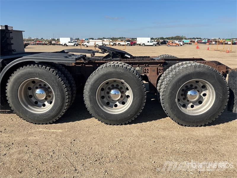Kenworth T800 Vetopöytäautot