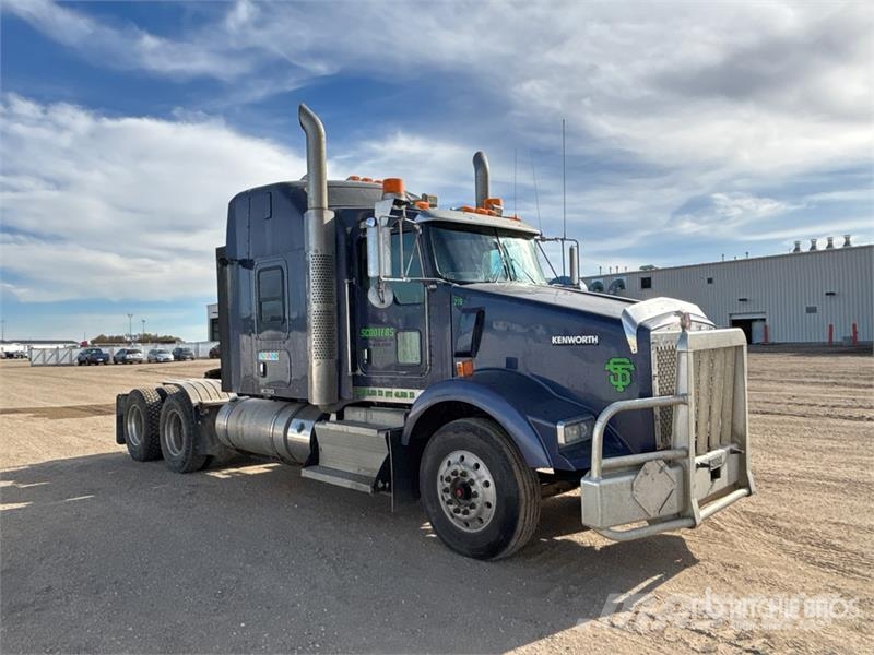 Kenworth T800 Тягачі