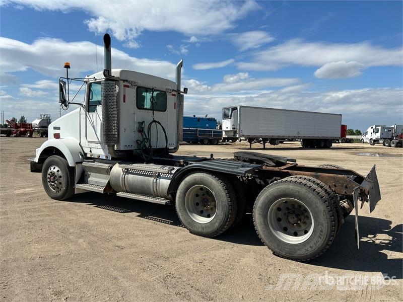 Kenworth T800 Vetopöytäautot