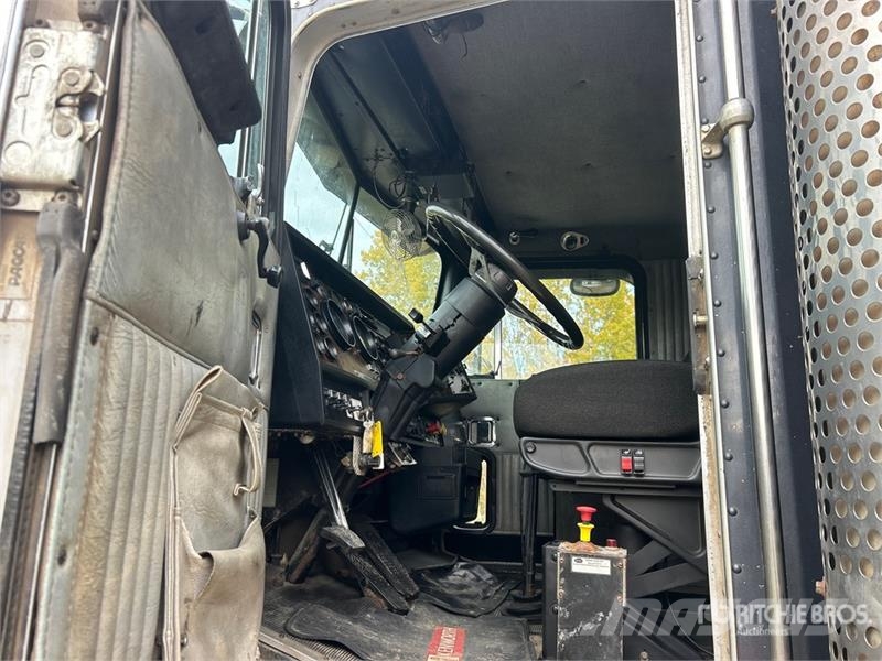 Kenworth T800 Naudoti vilkikai