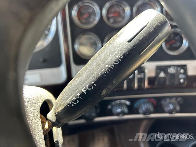 Kenworth T800 Prime Movers